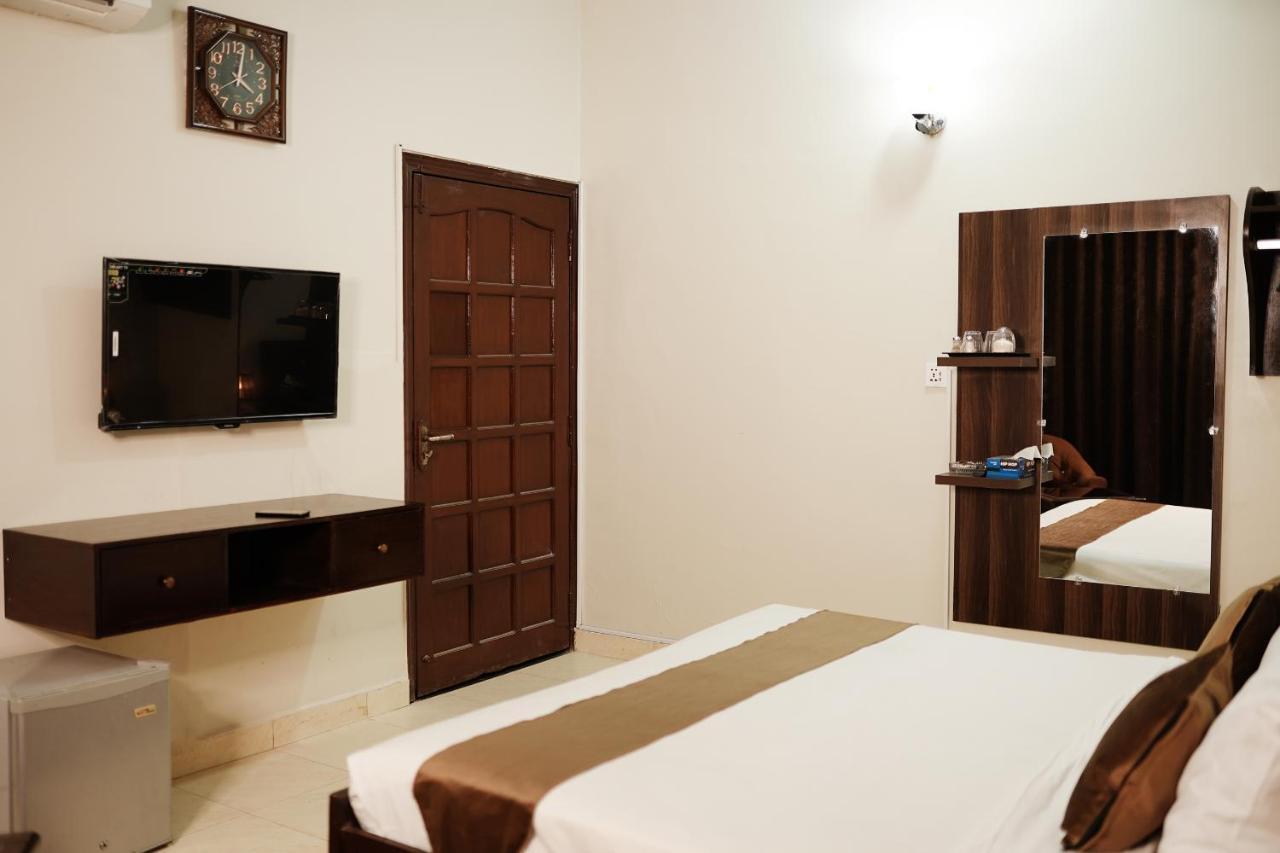 Diamond Lodge Карачи Экстерьер фото
