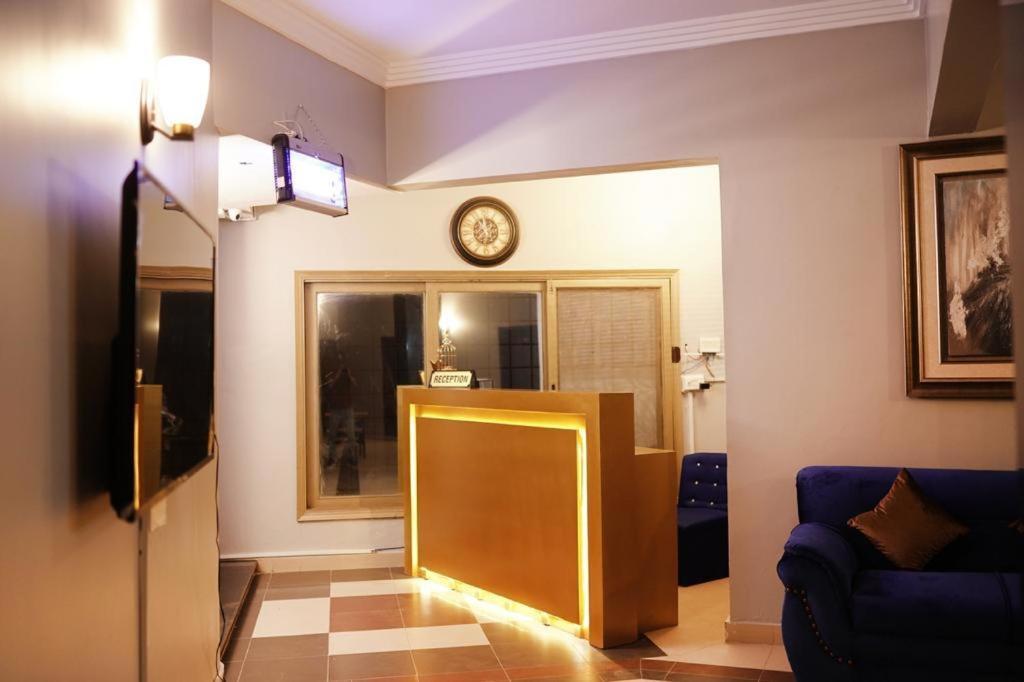 Diamond Lodge Карачи Экстерьер фото